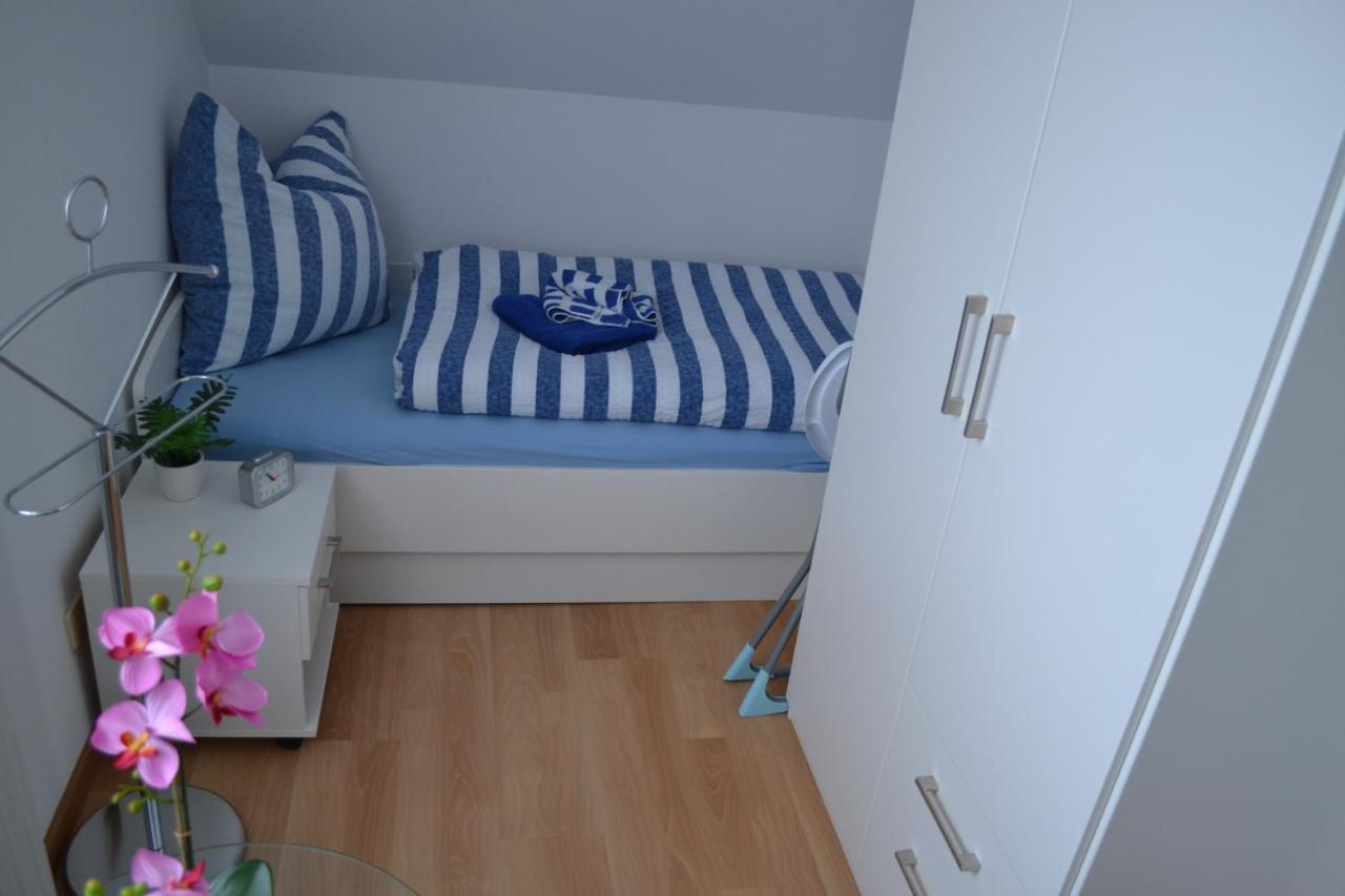 Ferienhaushaelfte Harmonie Wyk auf Föhr Extérieur photo
